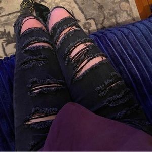 Ripped skinny jeans